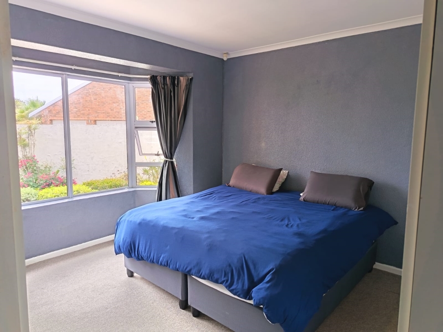 3 Bedroom Property for Sale in Summerstrand Eastern Cape